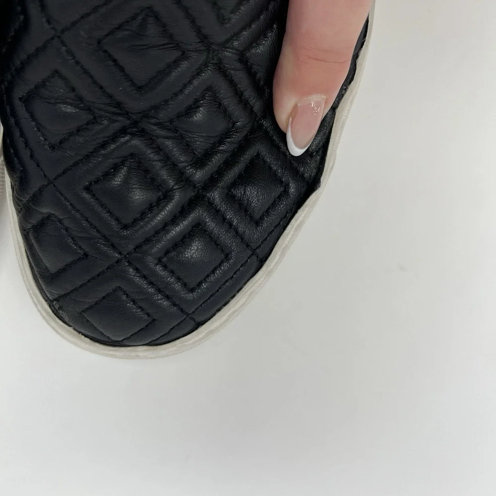 Tory Burch Jesse Quilted Napa Leather Sneaker Black Gold Logo Size‎ 6.5